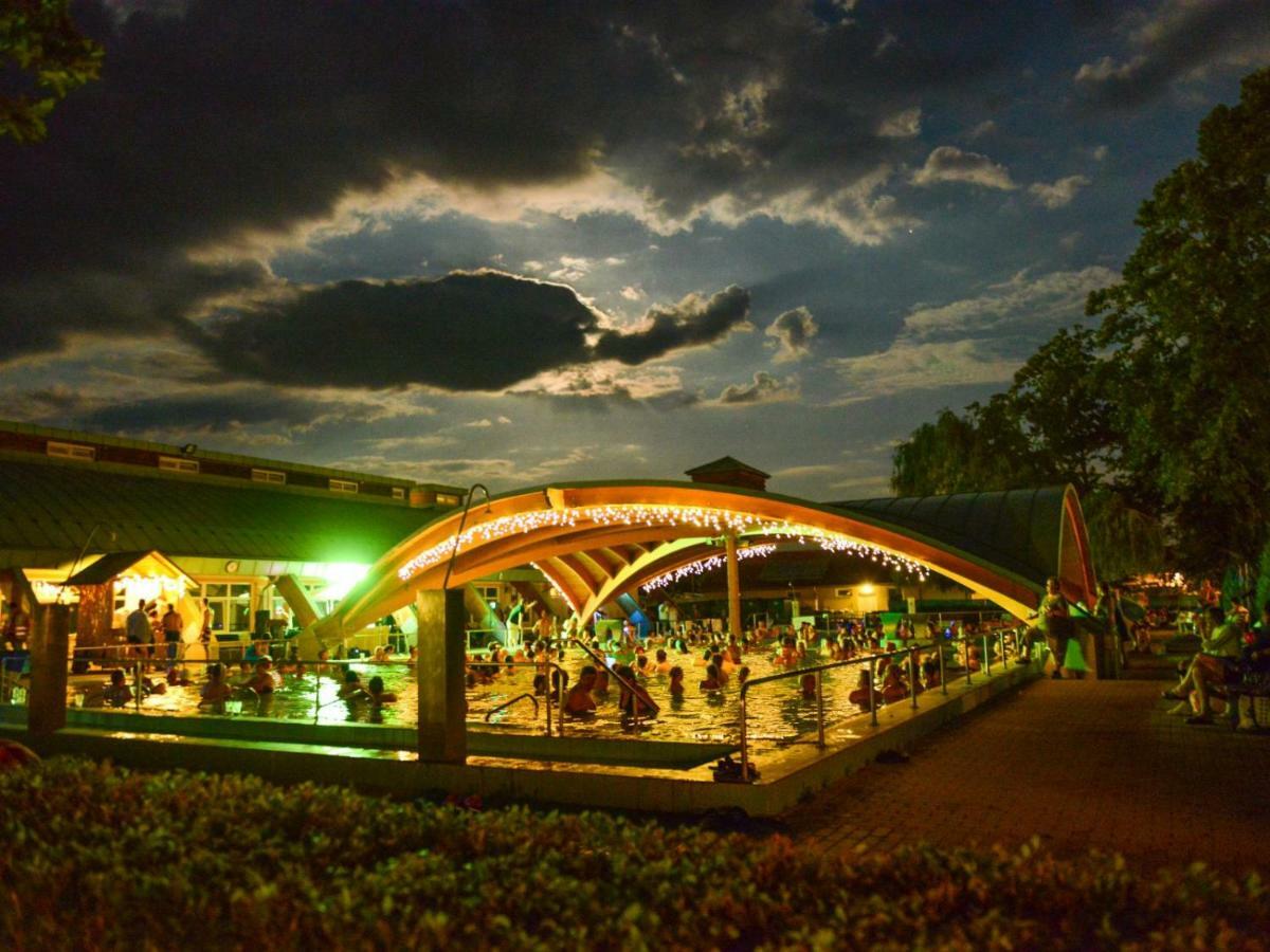 Marvel-Nyaralo Villa Igal Exterior photo