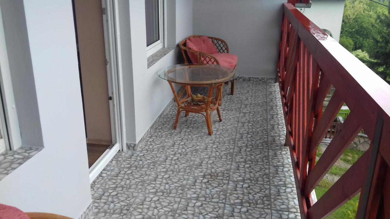 Marvel-Nyaralo Villa Igal Exterior photo